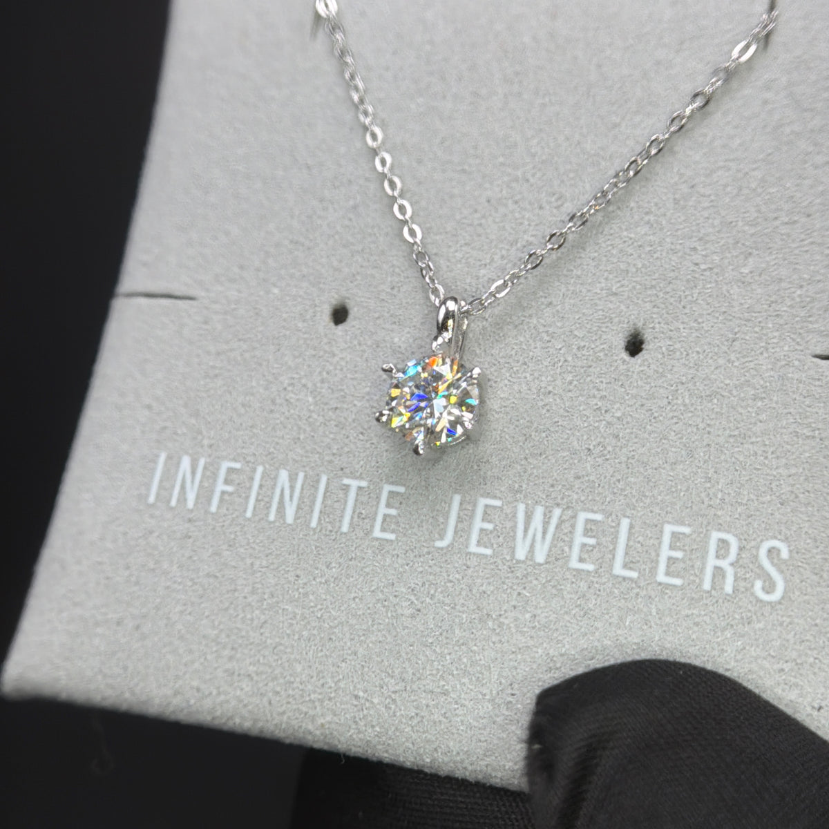 VVS Moissanite Solitaire Pendant 925 Sterling Silver Necklace for Women Length 18 inch+2Inch